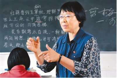 女高校长张桂梅