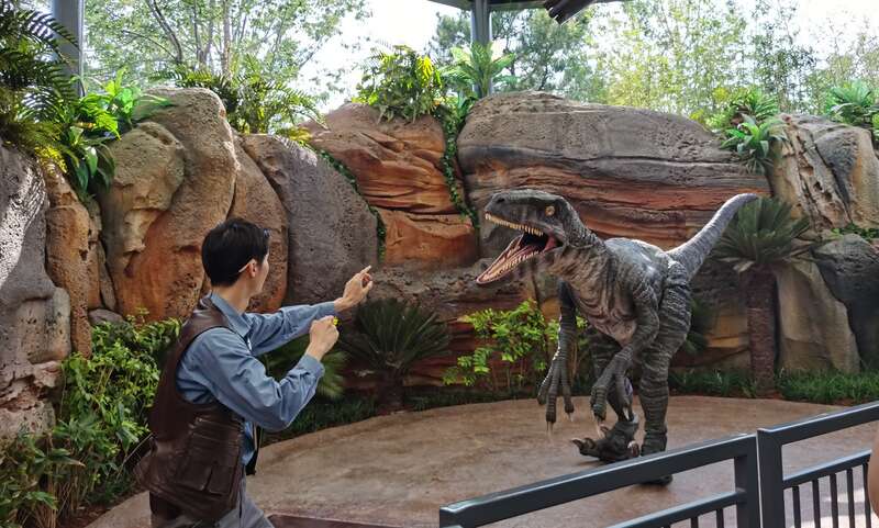 北京环球影城主题公园侏罗纪世界努布拉岛——奇遇迅猛龙