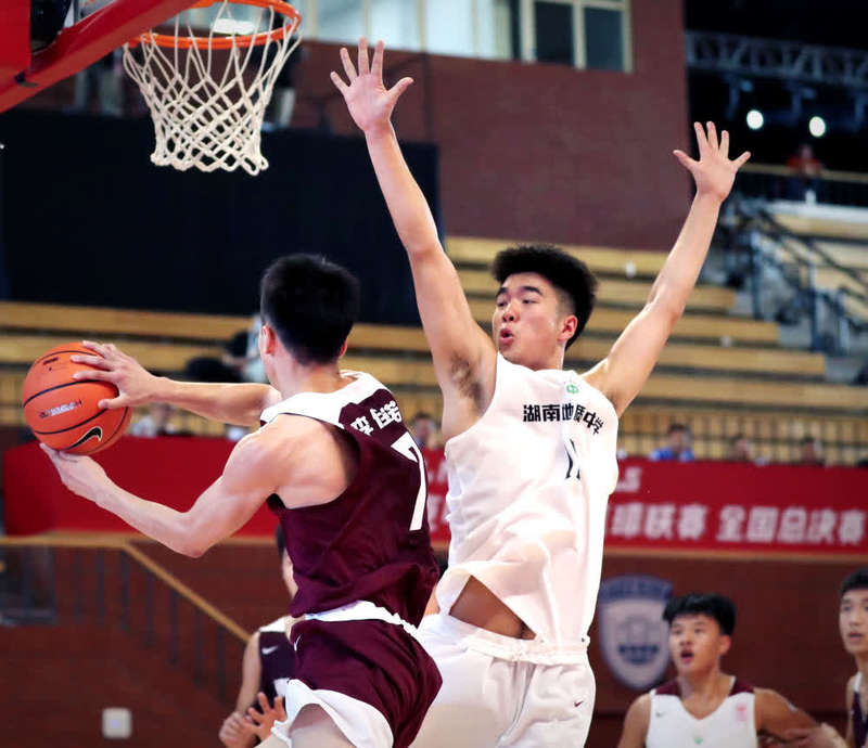 中国高中篮球联赛|清华附中男,女队均晋级决赛