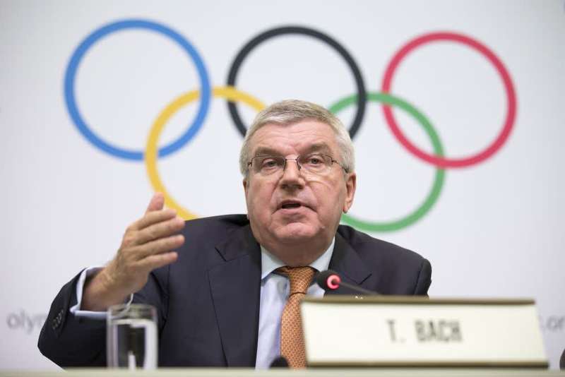 国际奥委会主席抵京图片