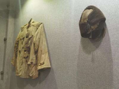 侄子追忆黄继光 找到遗体时 他仍保持前扑堵机枪姿势