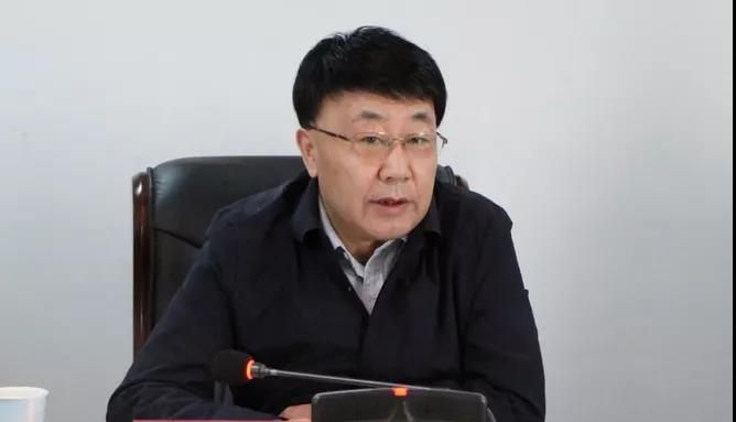 "政事儿"注意到,2个多月前,茫崖市市长王建国落马.