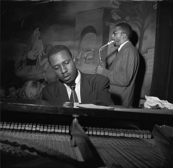 塞隆尼斯·孟克在前锋村演出