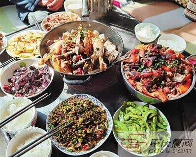 土鸡蛋排行_优质鸡蛋哪家强,黑鸡绿壳土鸡蛋!