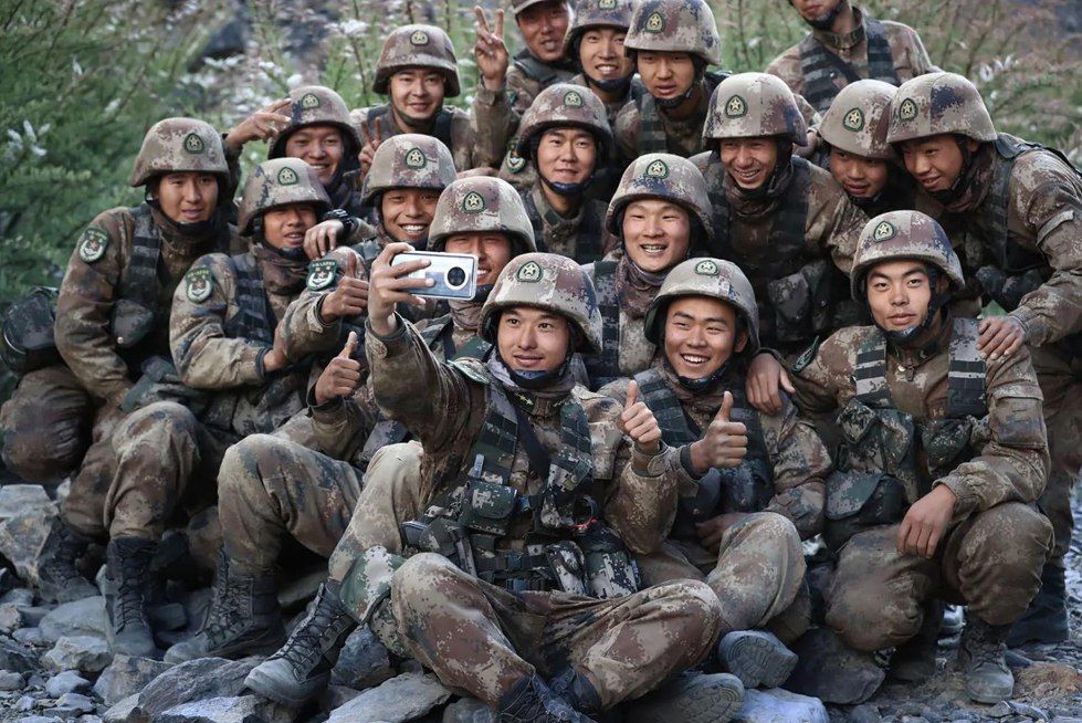 他们,都还十七八岁