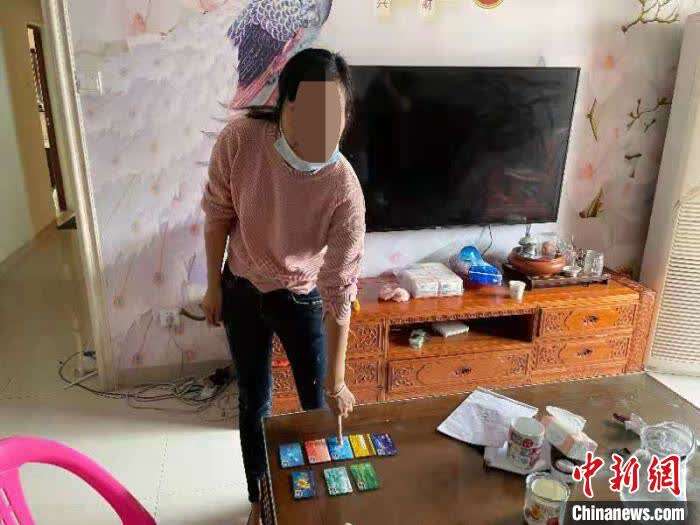 出借银行卡刷流水月入过万?广东湛江姐妹俩齐被拘