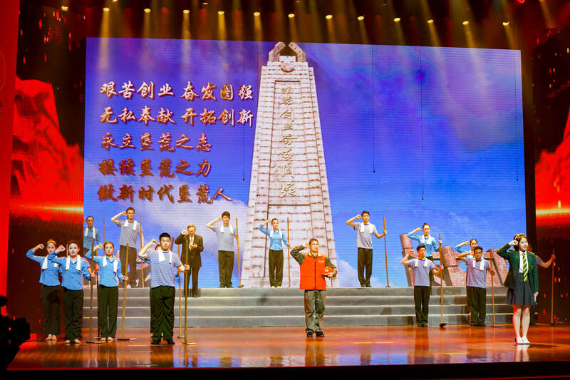 浙江举行青少年庆祝建党100周年主题团日活动
