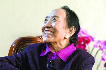 再唱山歌给党听,84岁才旦卓玛开口动人依旧