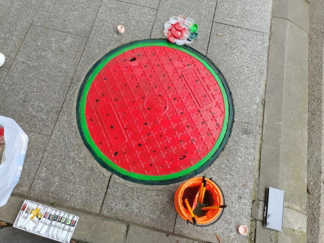 快看川农的井盖原来是这样的