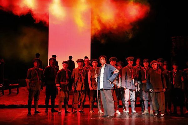 专访编剧王宝社话剧三湾那一夜是热血偶像剧