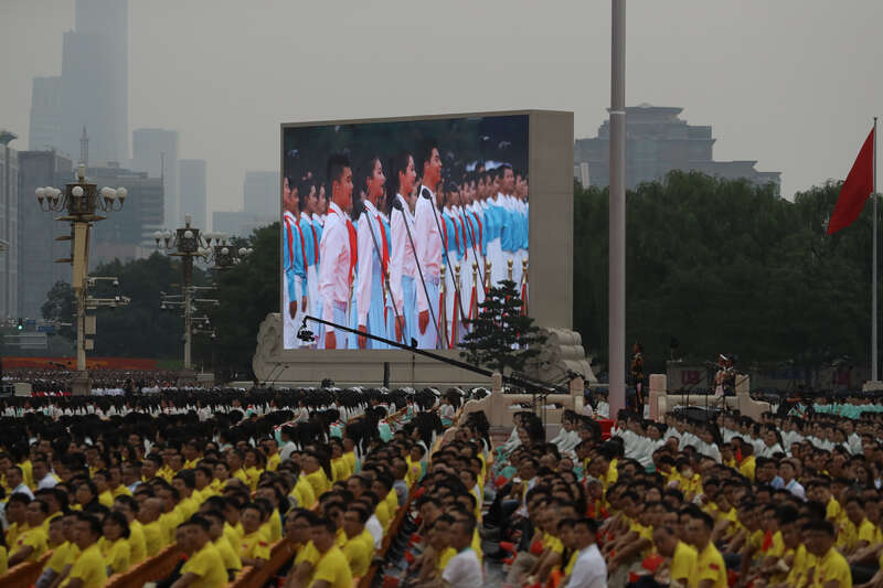 庆祝中国共产党成立100周年大会,共青团员和少先队员代表集体致献词