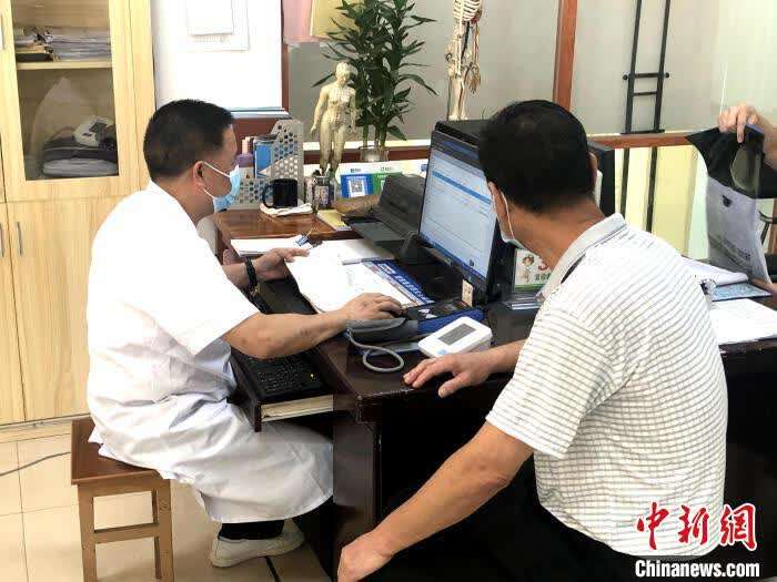 中国为何推广三明医改经验？