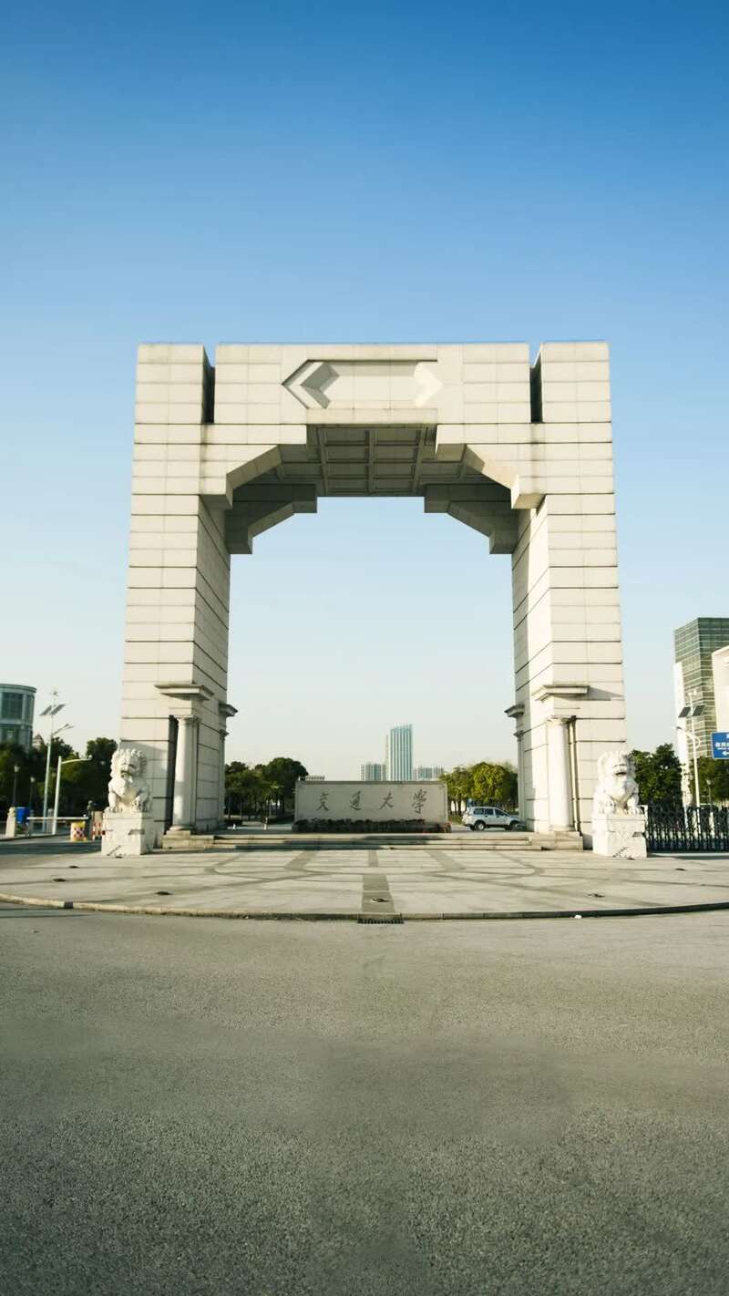 荷花池映日荷花别样红电院大草坪i 73 sjtu致远游泳馆快来这里清凉