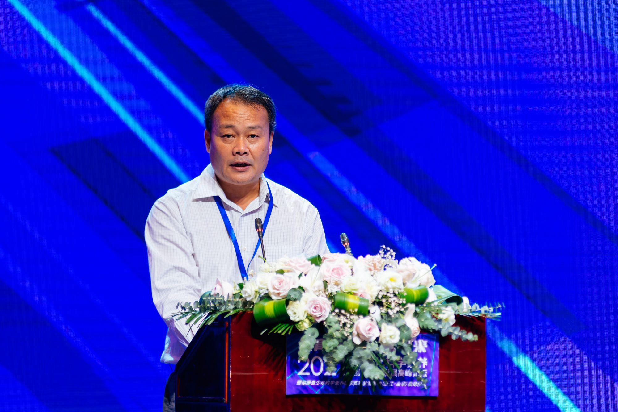 天恩蒙特梭利教育研究院院长全国卫生产业企业管理协会副会长吴伟江