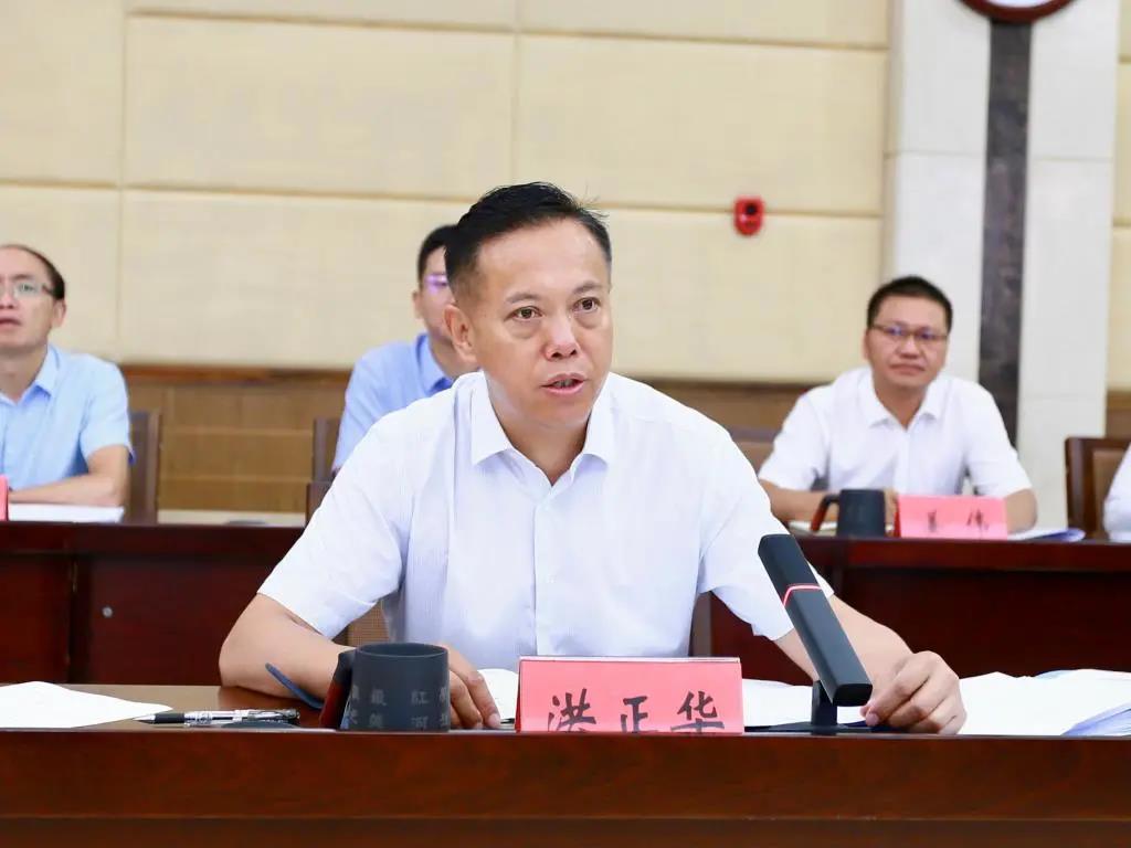 昆明理工大学与红河州政府开展校地合作