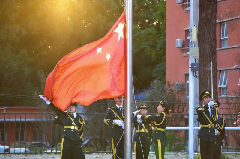 北京中医药大学:我们都生长在国旗下