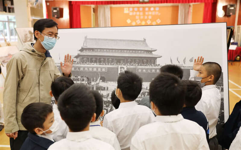 摄在粉岭官立小学的礼堂