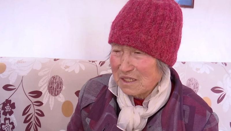 看哭烈士妻子从结婚9个月分离等到94岁阔别70多年再相见