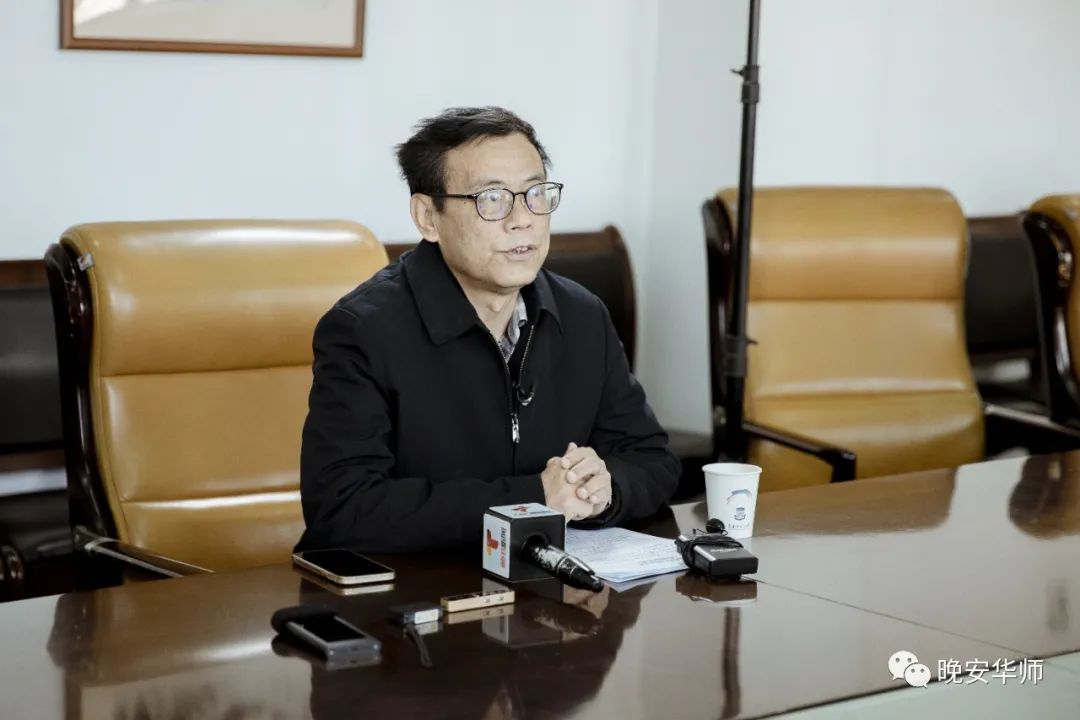 聚焦民生华师教授林勇再赴全国两会