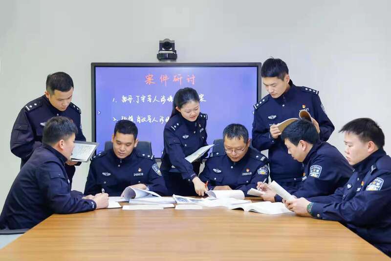 江苏张家港：107名公安民警通过国家统一法律职业资格考试