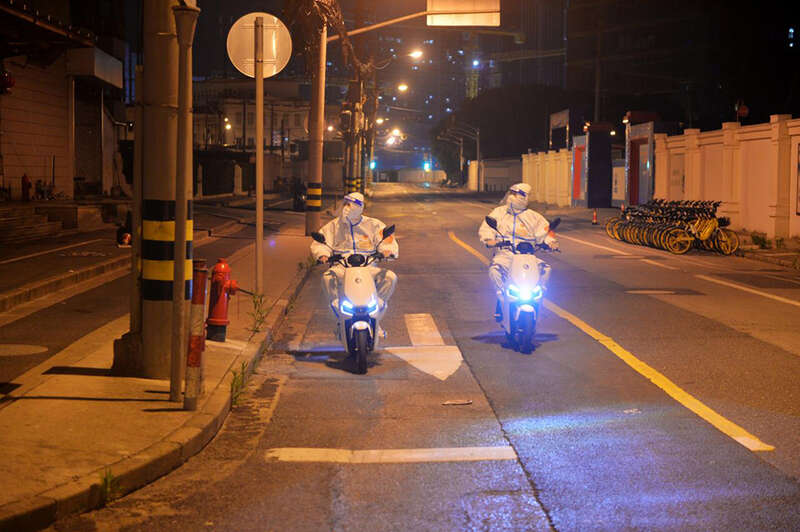 虹口警方查找安置工作 本文图片均为上海市公安局供图