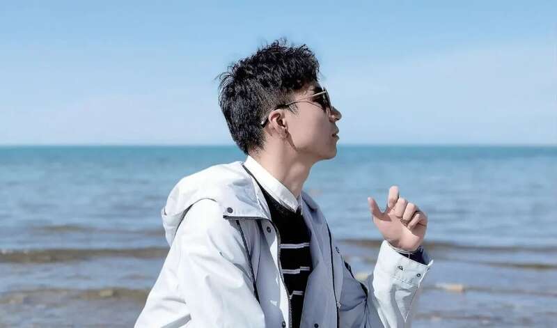 他是医学生他是00后他是常星宇