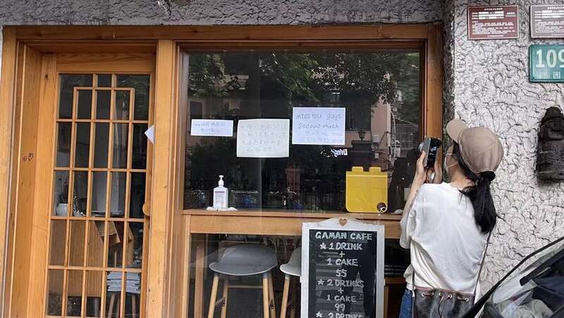 上海市人大代表忧心街头小店的复苏  居民需要他们