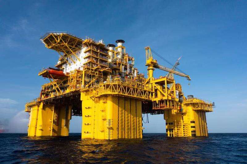 “深海一号”大气田投产一周年累产天然气超20亿立方米  “深海二号”建设启动在即