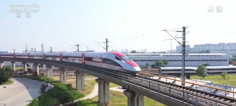 雅萬高鐵高速動車組裝船啟運我國高鐵列車首次走出國門