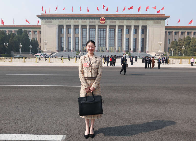 全国人大代表曾娜:非遗传承既要有匠人之心,又要有创新之志