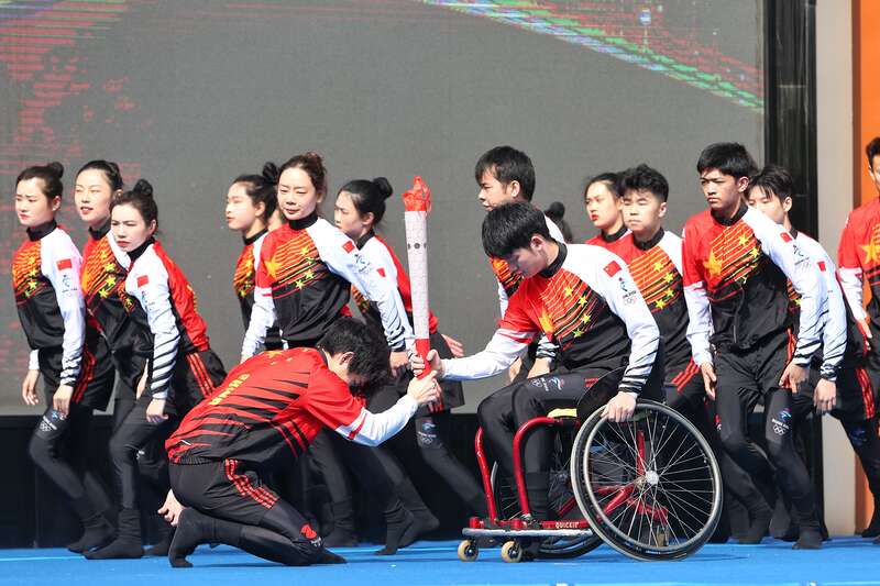 残疾人运动会主题图片