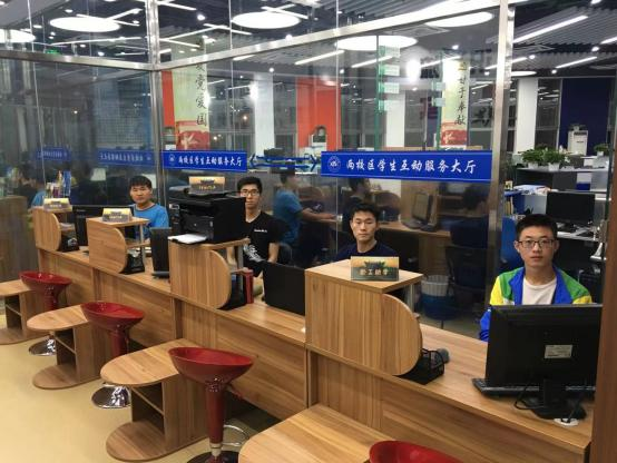 北航打造“劳动教育月” ,开展劳动教育主题学习