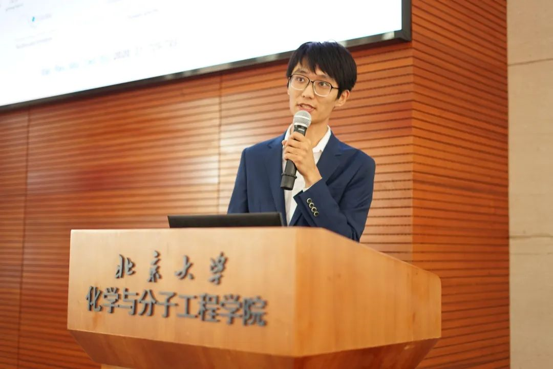 5年前留在北大他如今获得博士生最高荣誉