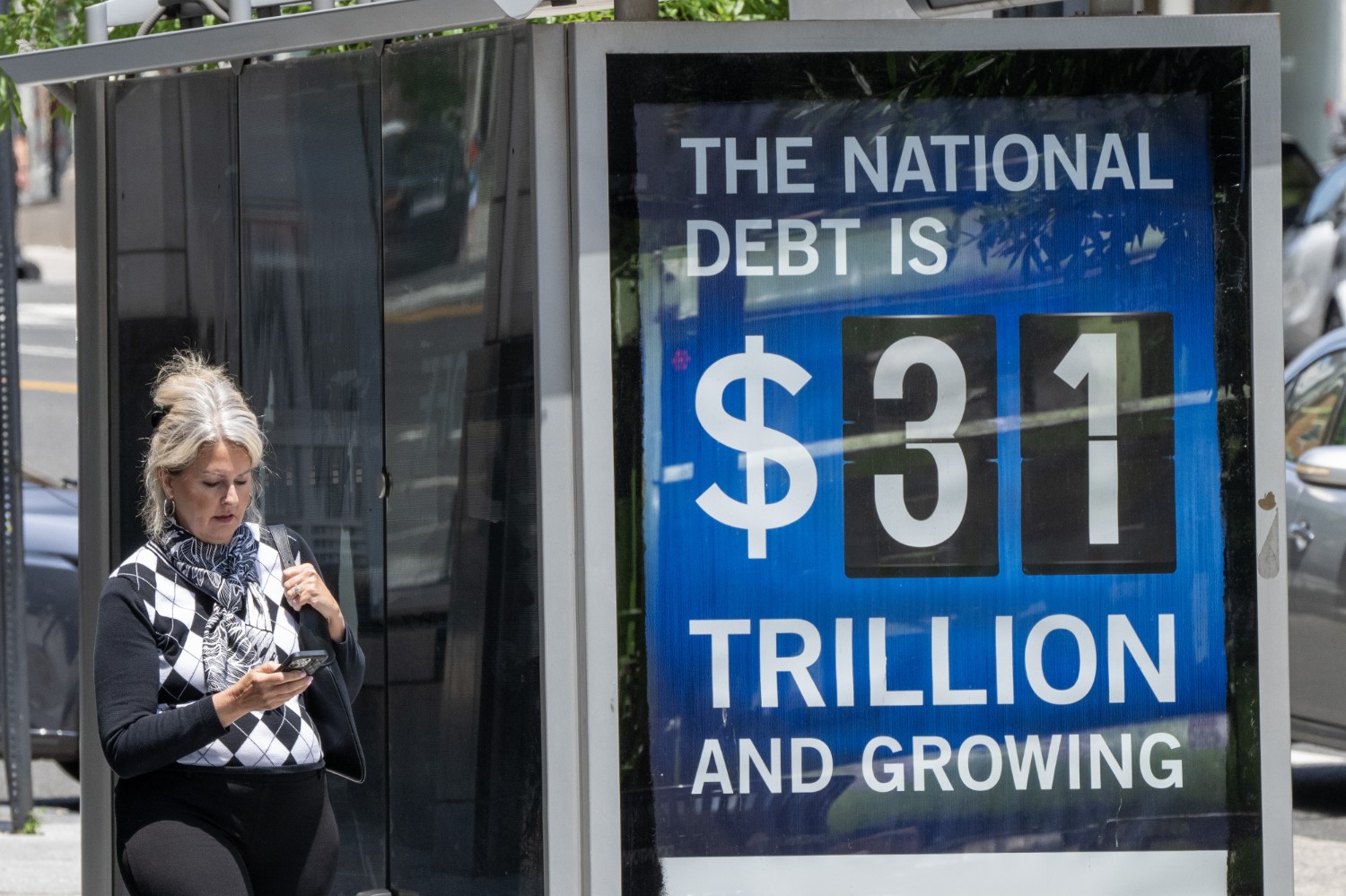 美国债务上限警报为何长鸣