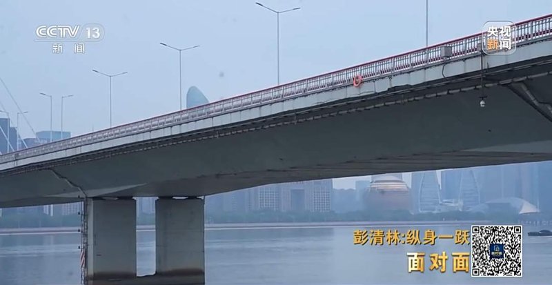 跳江救人小哥捐奖金_克罗地亚世界杯奖金捐_外卖小哥布尔哈通河救人