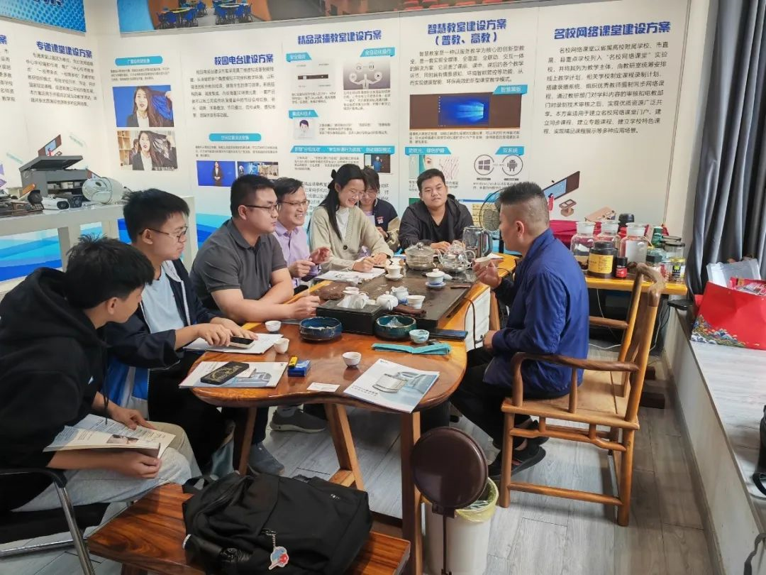 金沙威尼斯欢乐娱人城保研金奖绩点第一…她说大学就要大胆尝试！｜我们的师大故事(图7)
