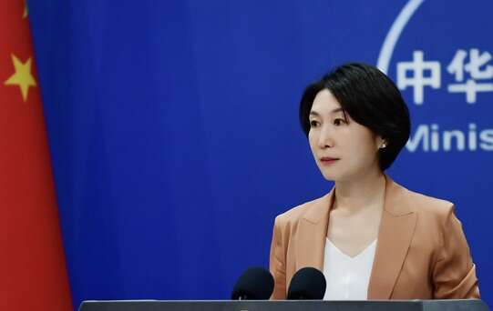 卡梅伦会见黎智英之子并发表涉华言论中方正告英方切实尊重事实和法治