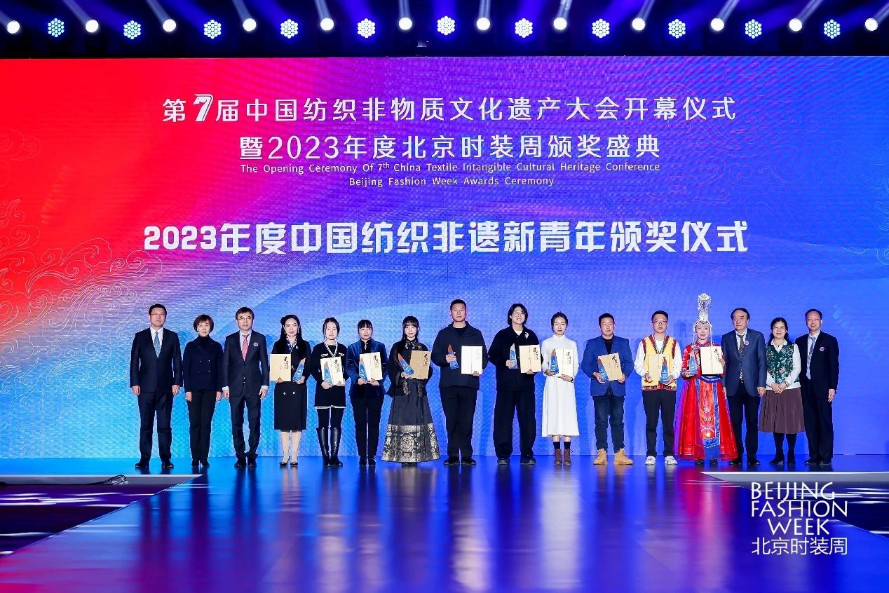 中国纺织非遗新青年！点赞东华人