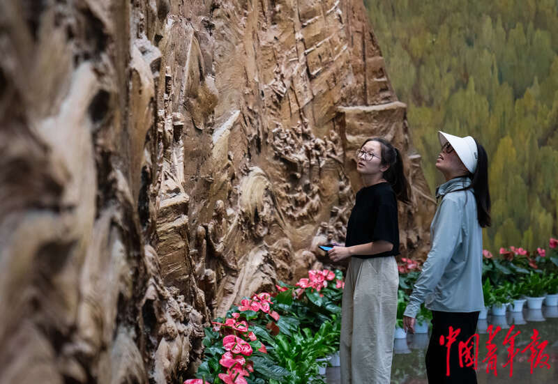 在中国科学家博物馆 感受科技报国情怀