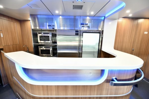 “高原版”復(fù)興號動車組首次落戶成都