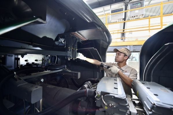 “高原版”復(fù)興號動車組首次落戶成都