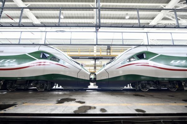 “高原版”復(fù)興號動車組首次落戶成都