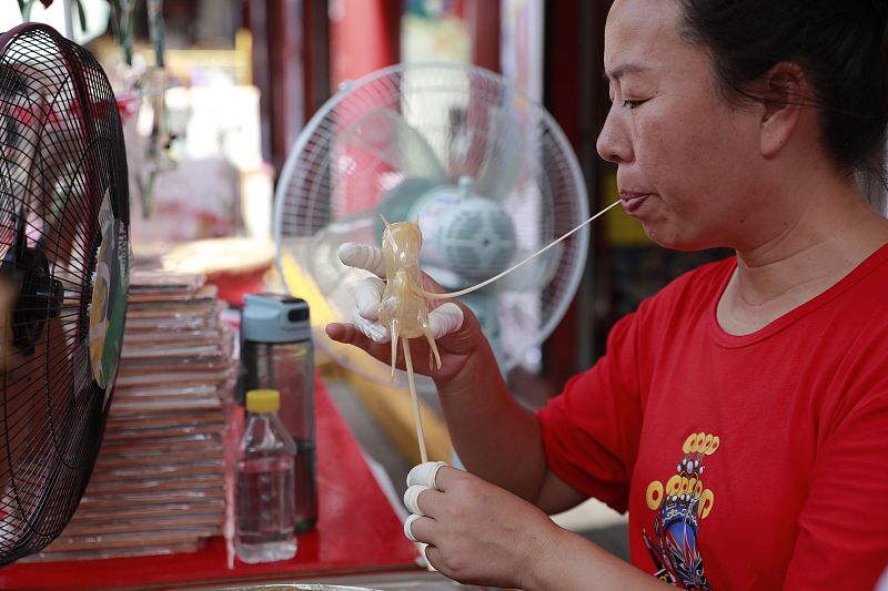 吹糖人步骤图片