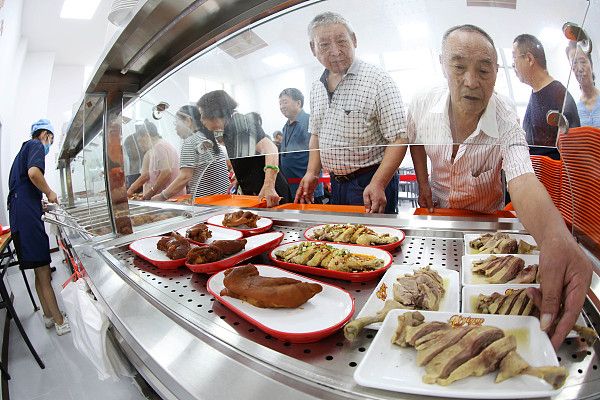 江苏连云港 社区大食堂 居民共享幸福食光