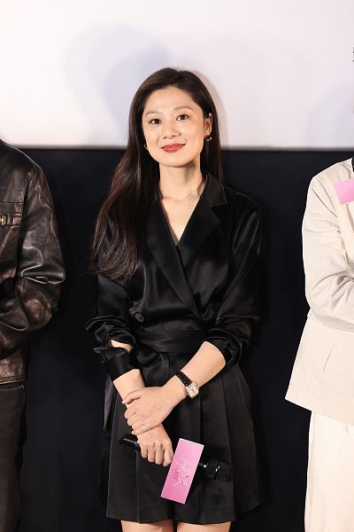 王真儿:演绎反差营造戏剧效果