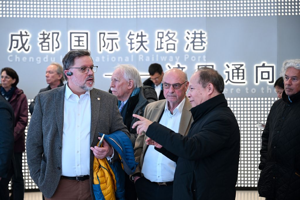 2025成都跨國企業(yè)進(jìn)園區(qū)活動(dòng)