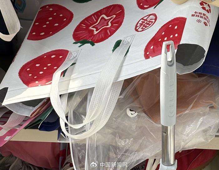 半岛体育平台这届年轻人为啥迷上了“攒破烂”？(图1)