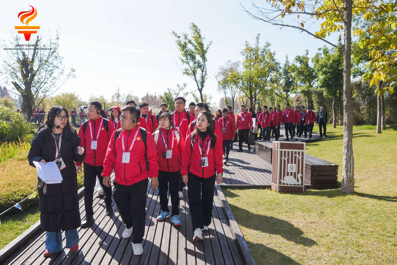 星空电竞app来华探“绿” 越南青年“打